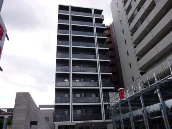 アロッジオ金剛の物件外観写真